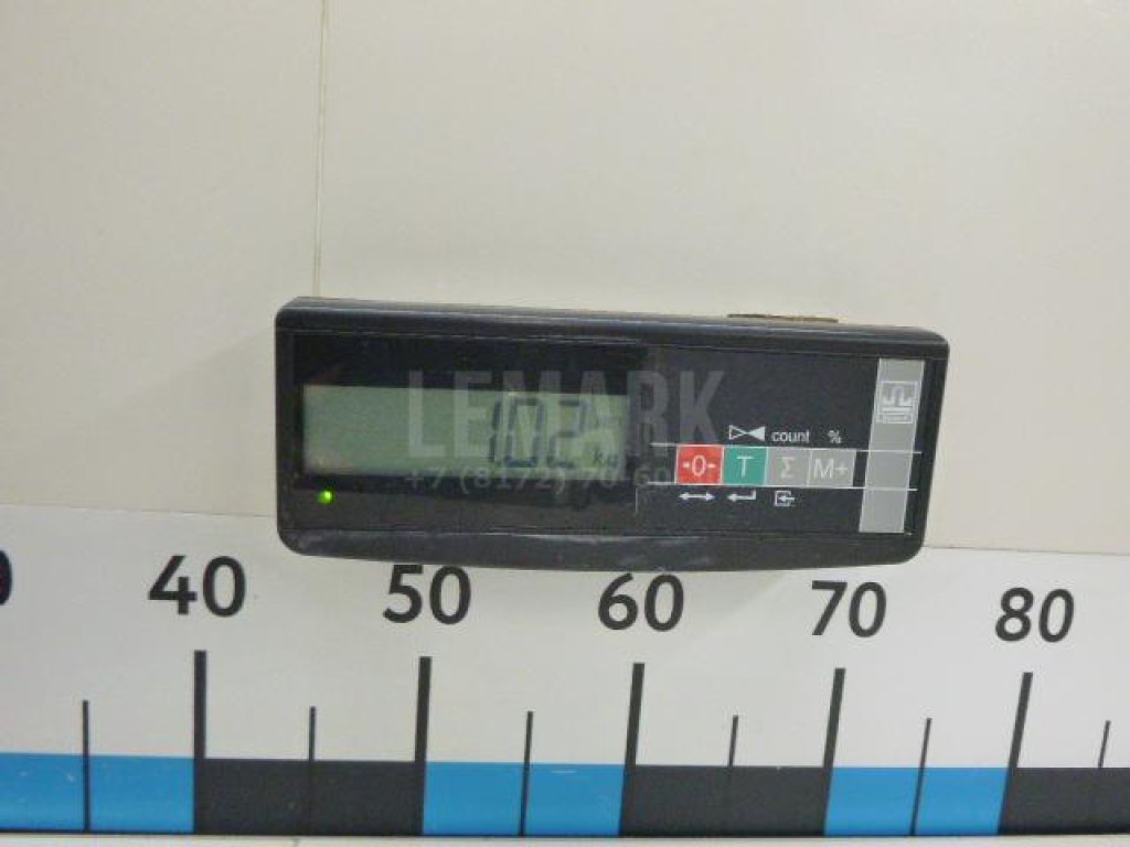 Крышка двигателя передняя