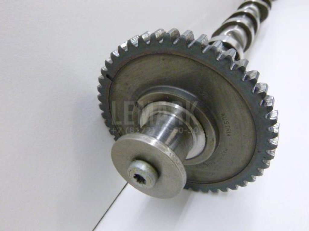 Распредвал выпускной