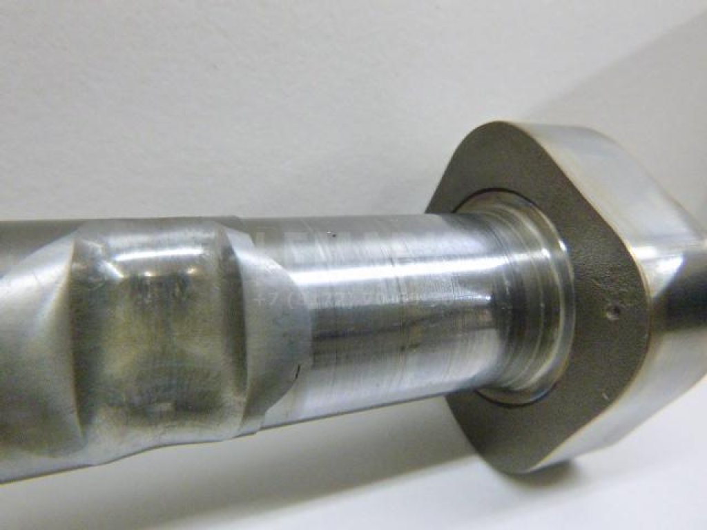 Распредвал выпускной