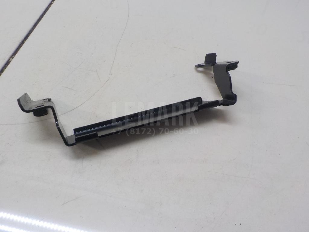 Кронштейн блока управления двигателем