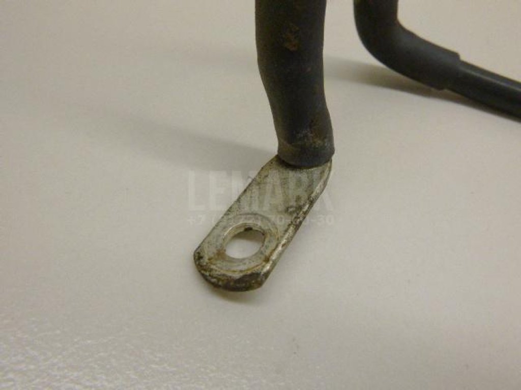 Клемма аккумулятора минус