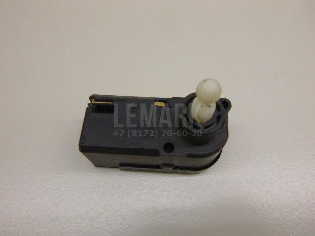 Моторчик корректора фары