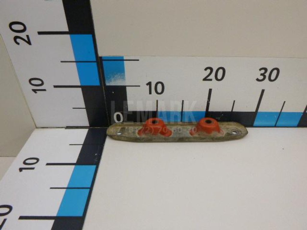 Кронштейн глушителя