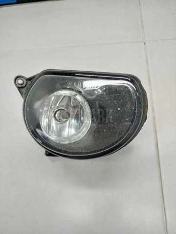 Фара противотуманная правая