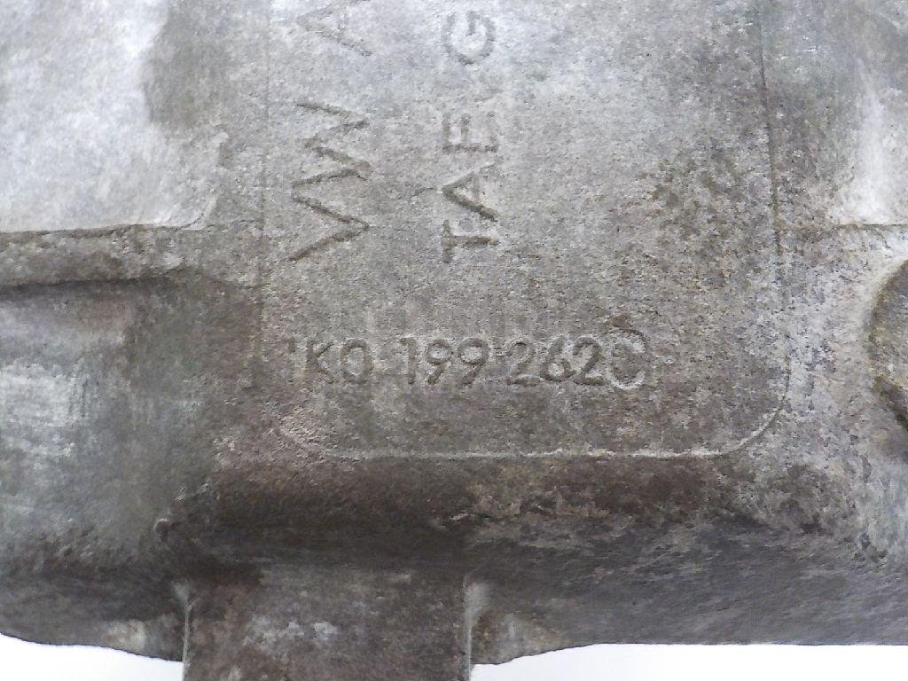 Опора двигателя правая