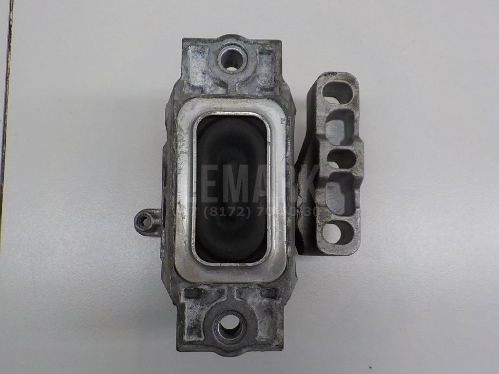 Опора двигателя правая