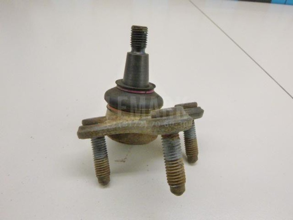 Опора шаровая правая передней подвески