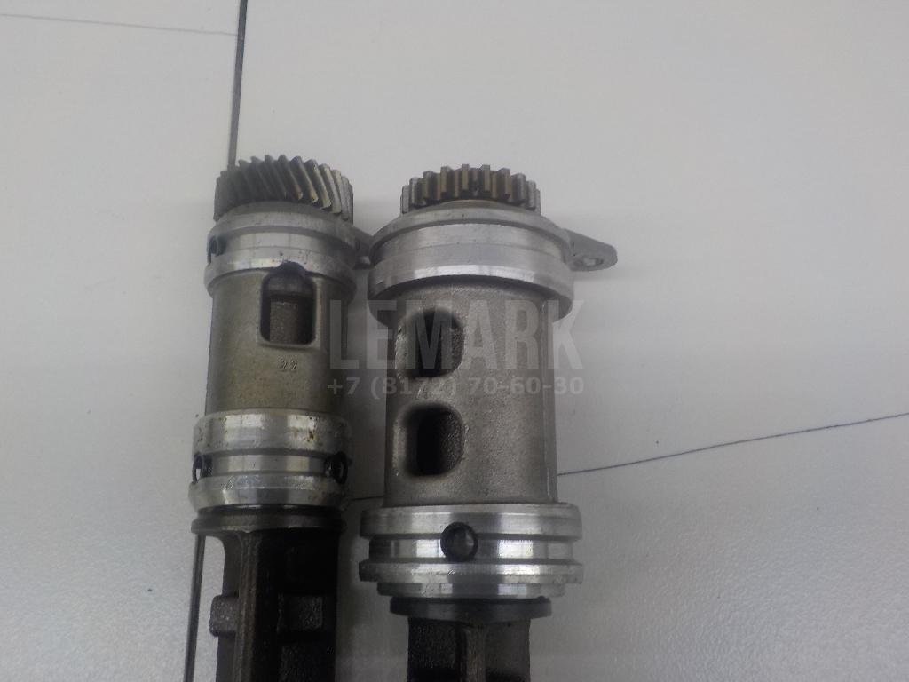 Вал балансирный