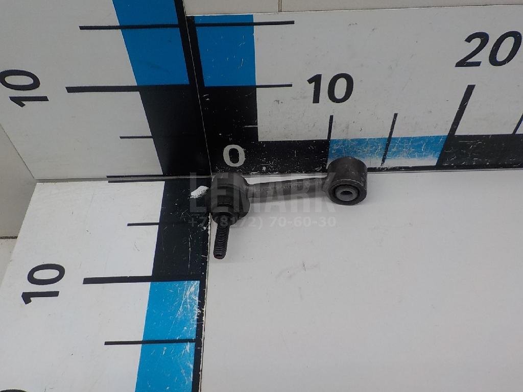 Стойка заднего стабилизатора