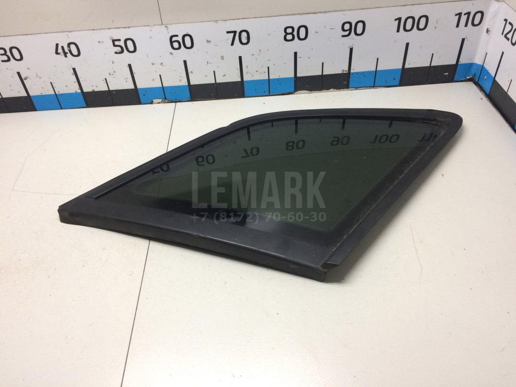 Стекло кузовное глухое левое