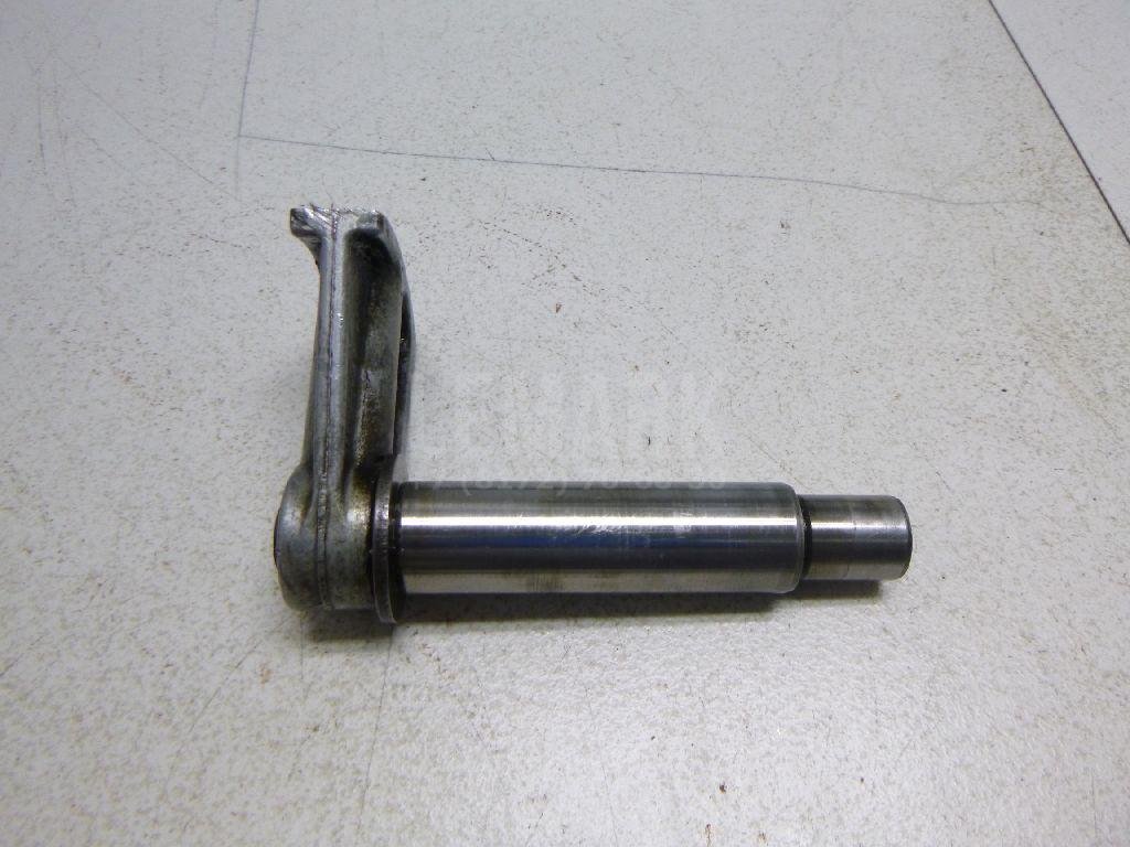 Ось шестерни задней передачи