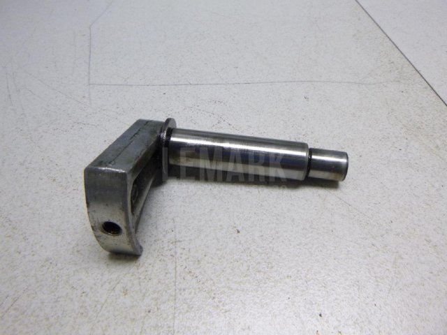 Ось шестерни задней передачи