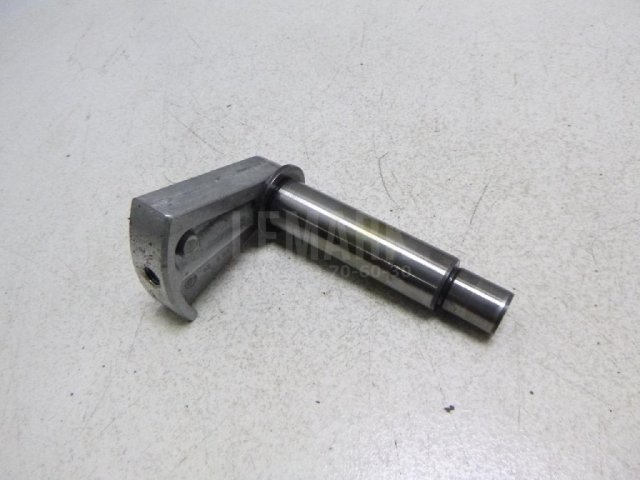 Ось шестерни задней передачи