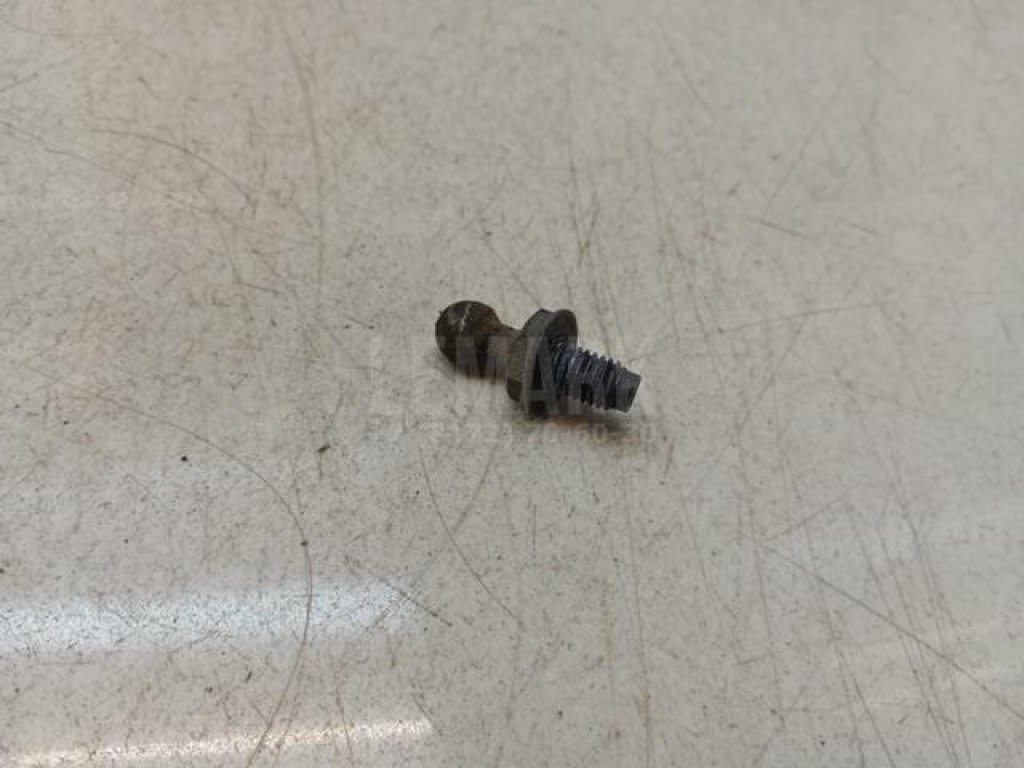 Крепеж газового упора