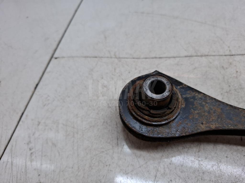 Тяга задняя поперечная