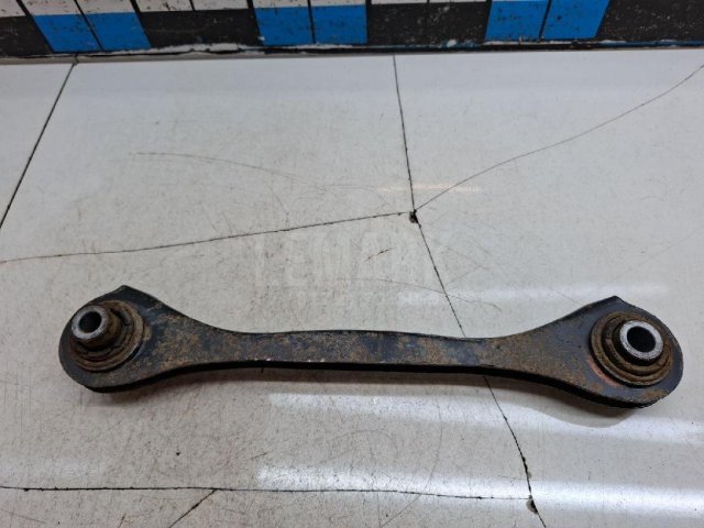 Тяга задняя поперечная