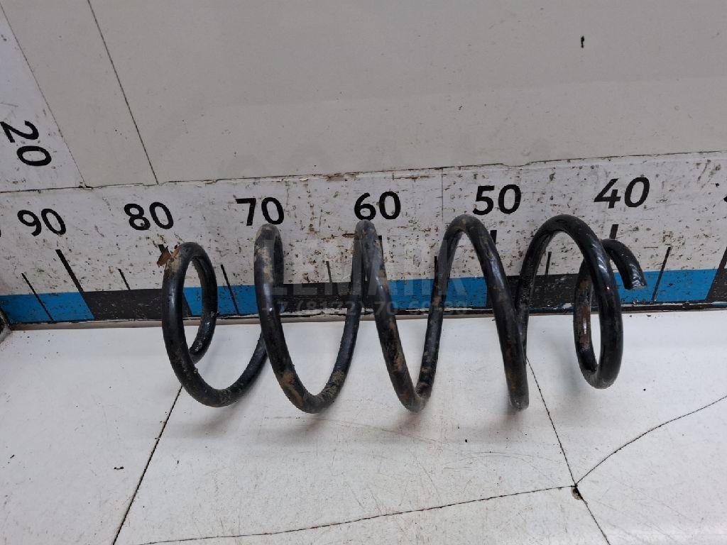 Пружина передняя