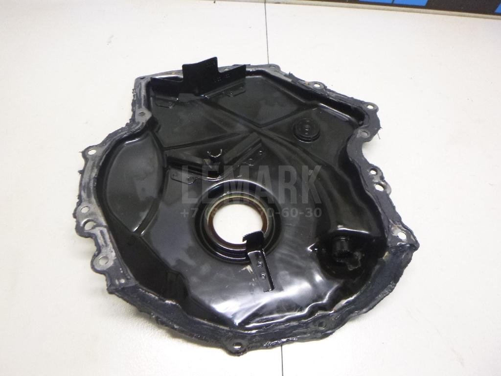 Крышка двигателя передняя