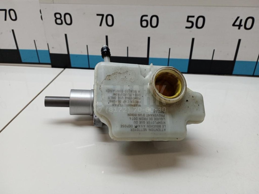 Цилиндр тормозной главный