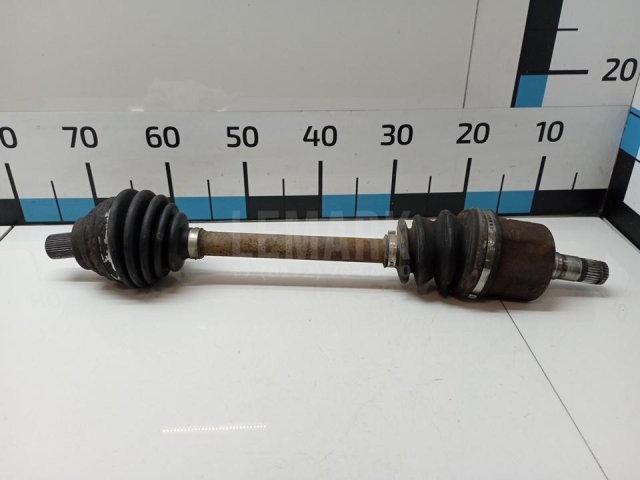 Полуось передняя левая