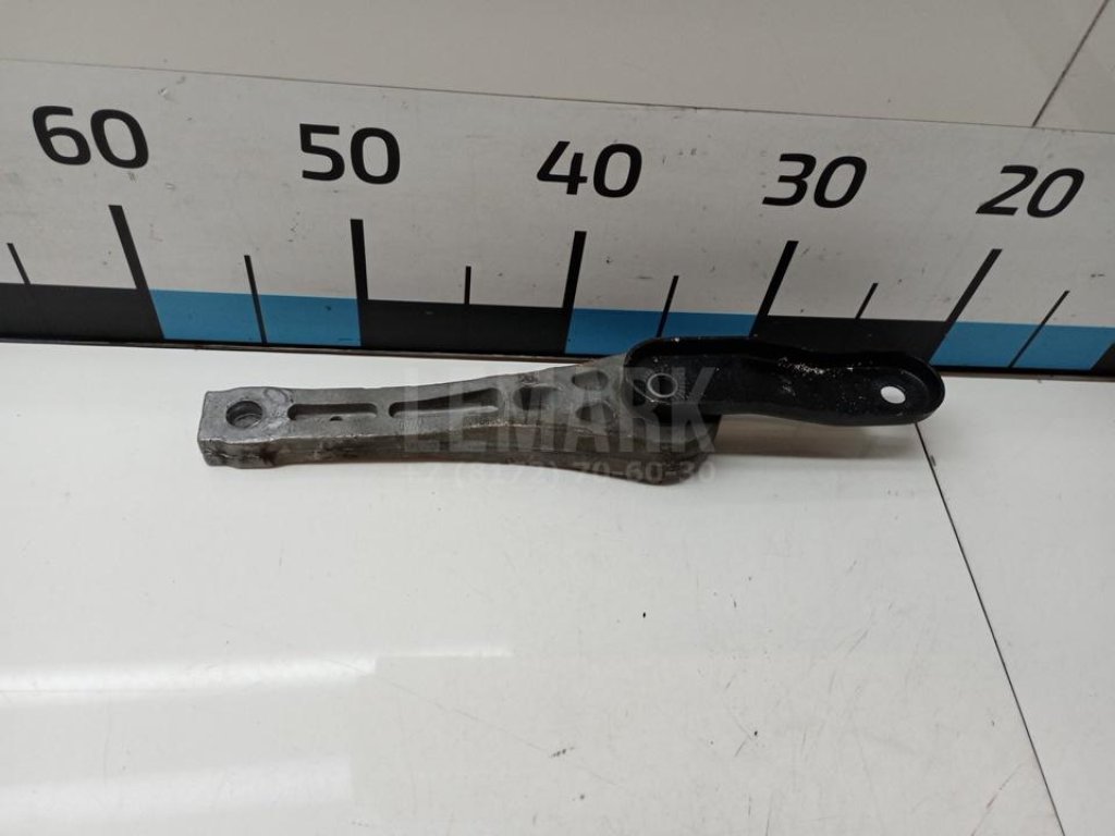 Опора двигателя задняя