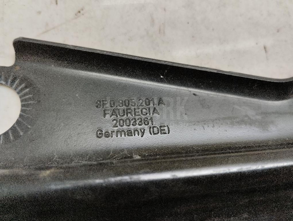 Элемент передней панели для  Audi A3 [8P1] 2003-2013