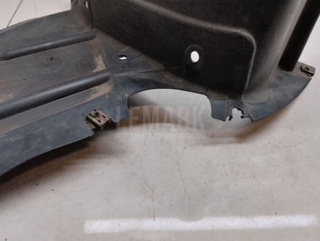 Локер передний правый передняя часть (сапожок)