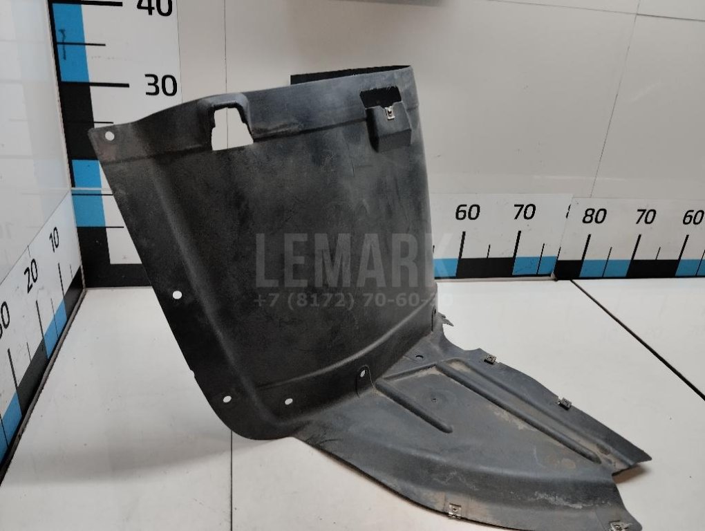 Локер передний правый передняя часть (сапожок)