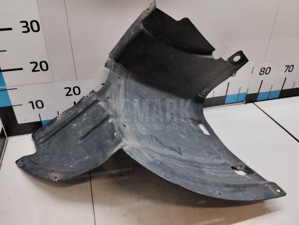 Локер передний правый передняя часть (сапожок)