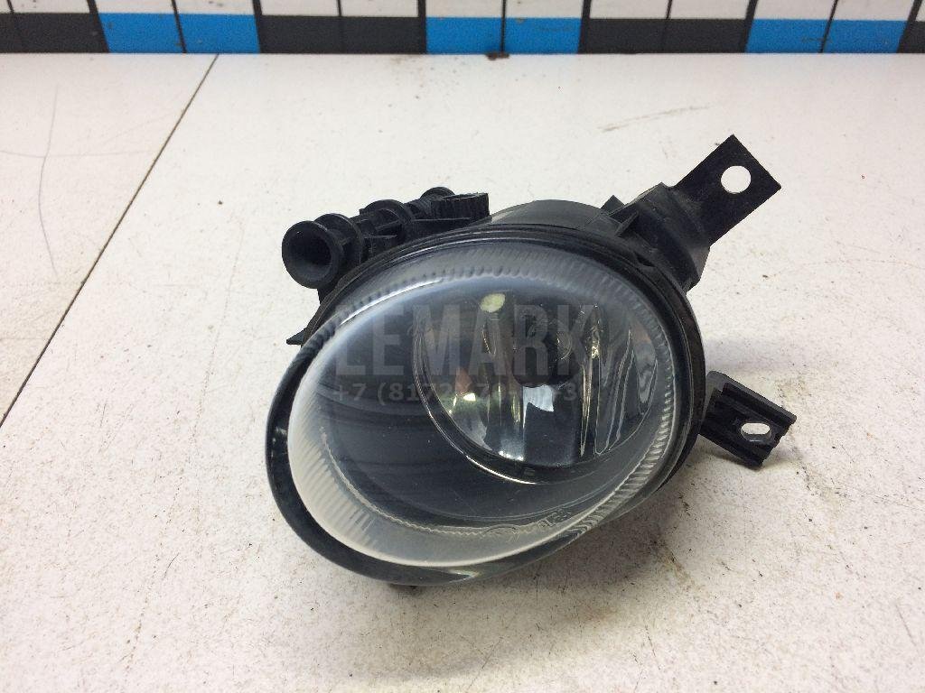 Фара противотуманная правая