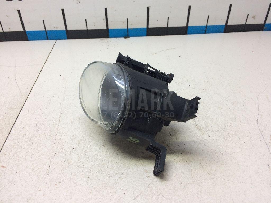 Фара противотуманная правая