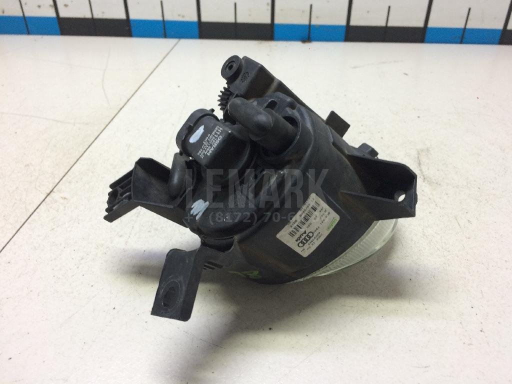 Фара противотуманная правая