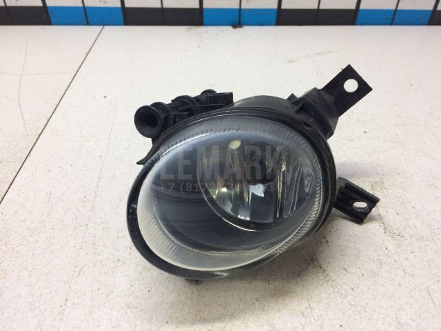 Фара противотуманная правая
