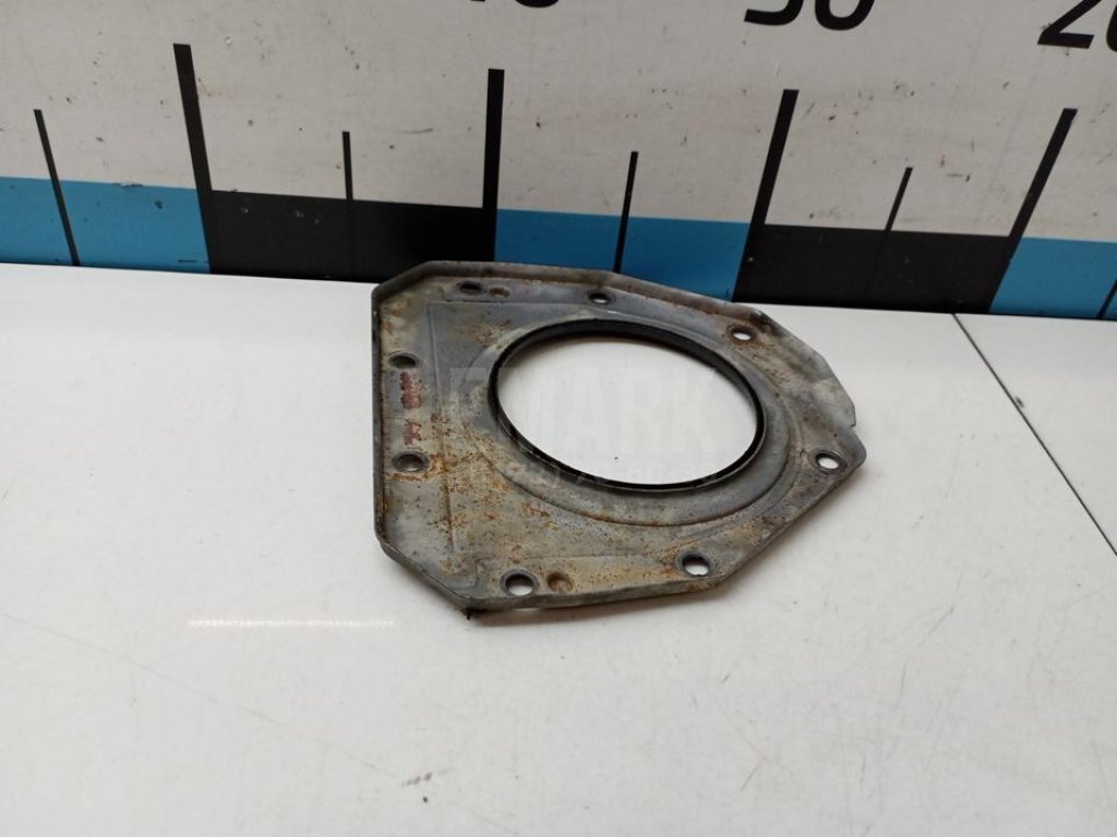 Крышка коленвала задняя