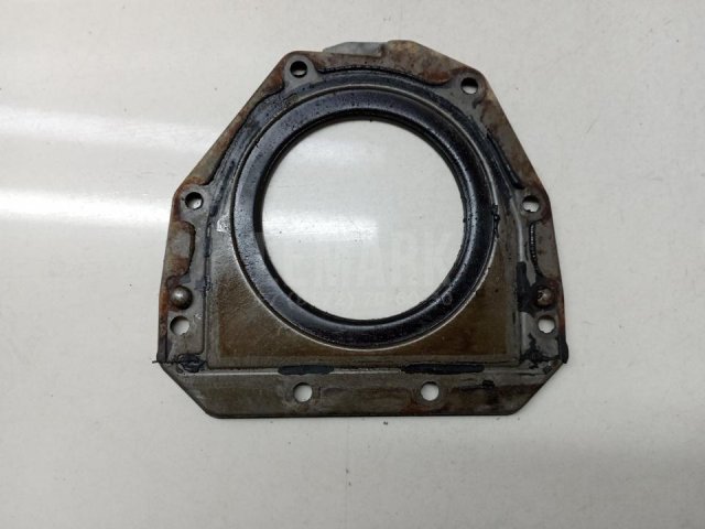 Крышка коленвала задняя