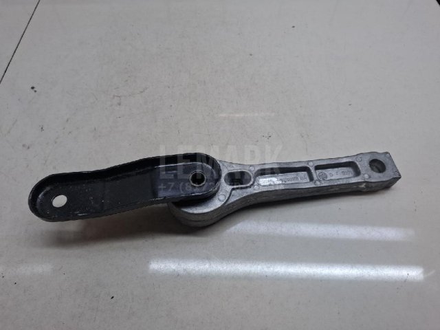 Опора двигателя задняя