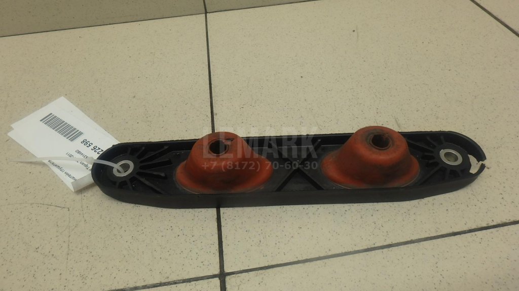 Кронштейн глушителя