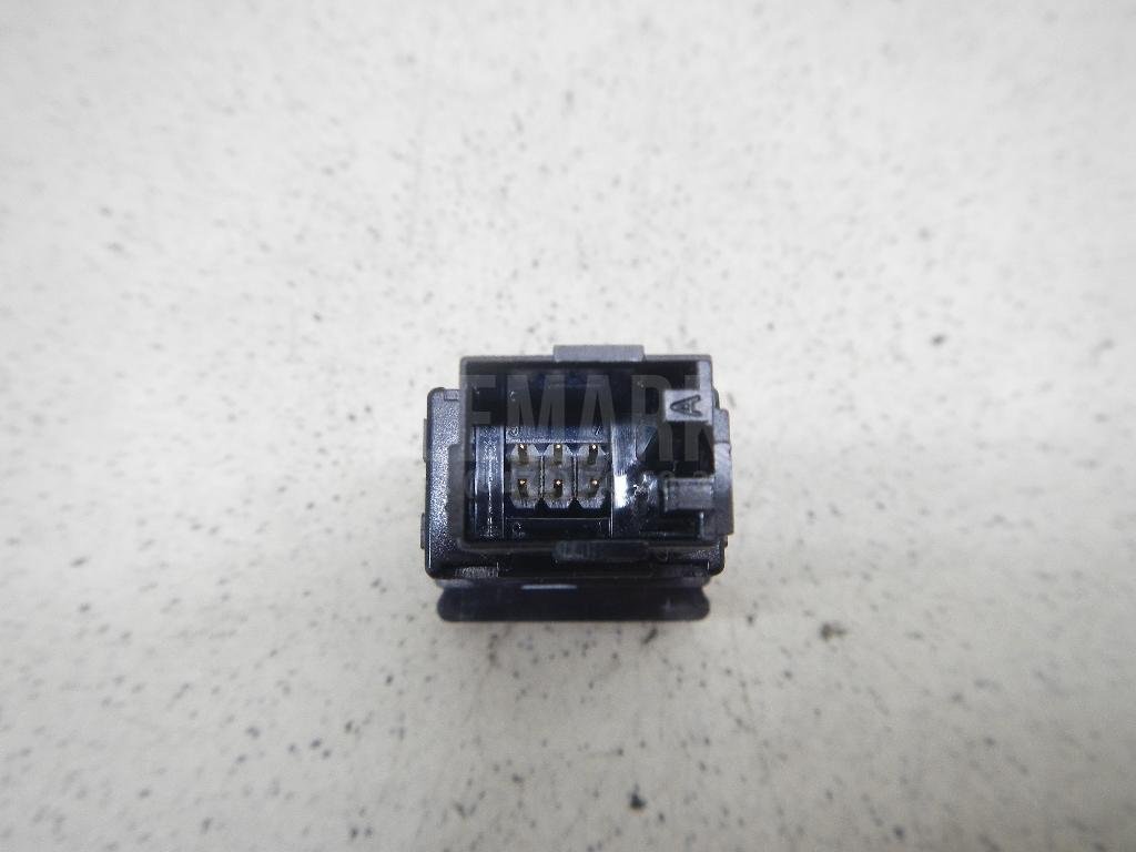 Кнопка аварийной сигнализации