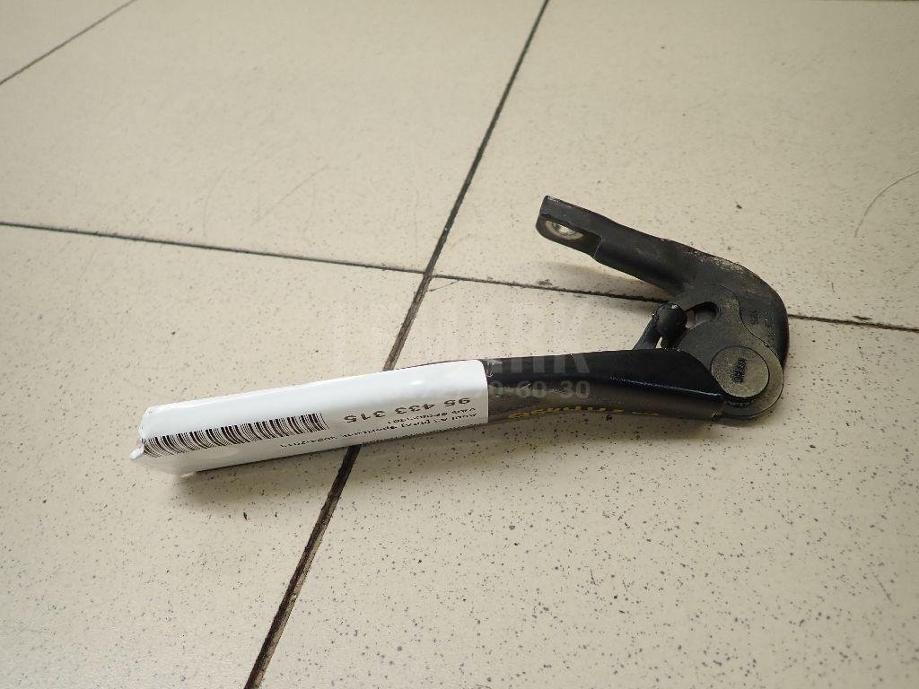 Петля капота левая