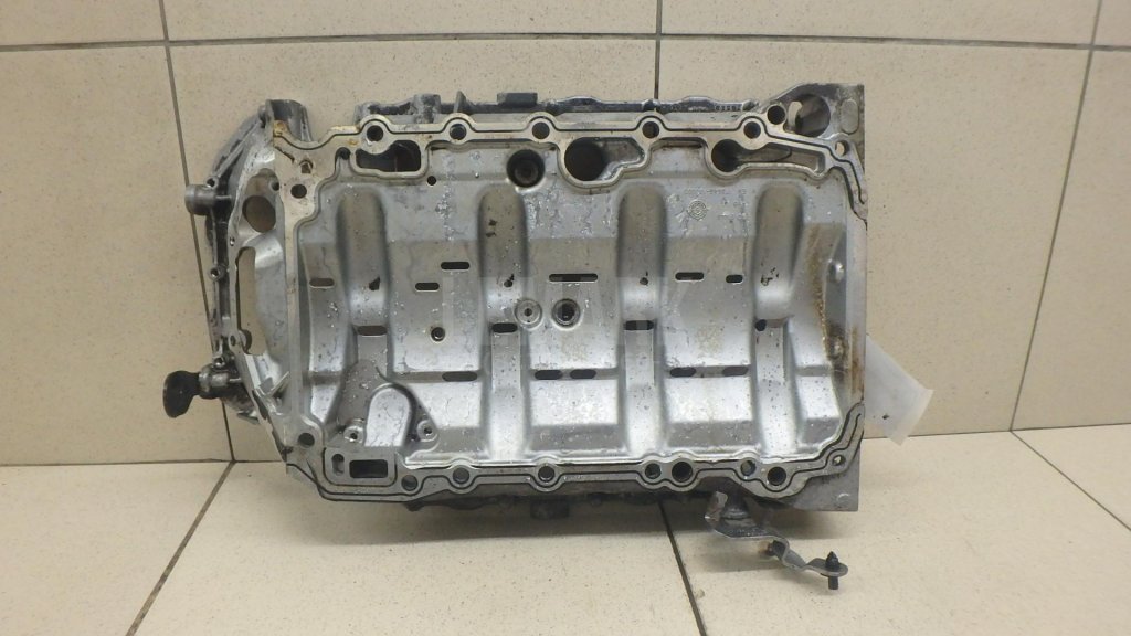 Поддон масляный двигателя