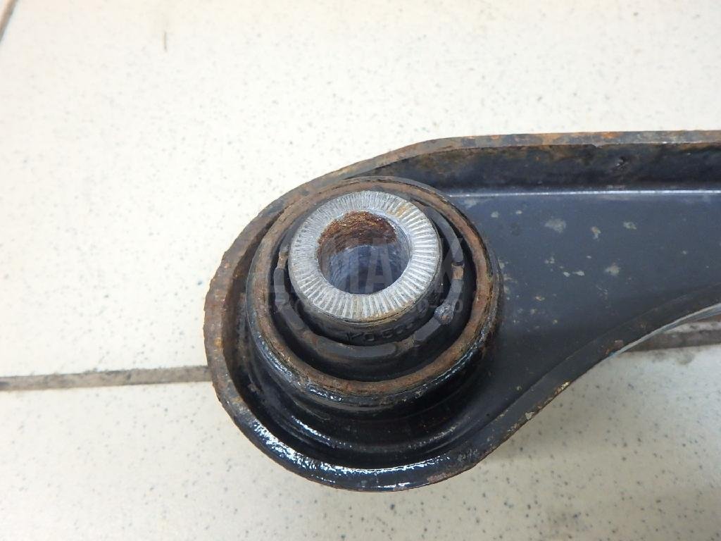 Тяга задняя поперечная правая