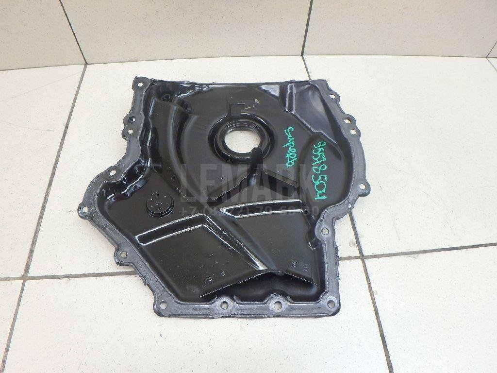 Крышка двигателя передняя