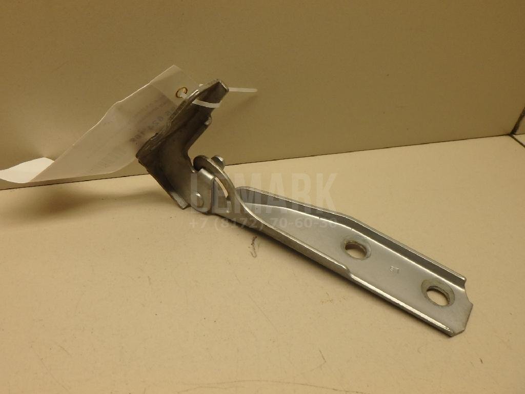 Петля капота левая