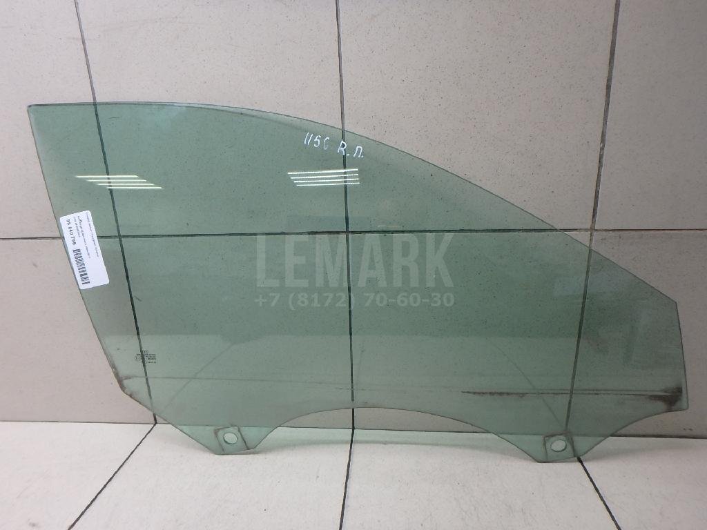 Стекло двери передней правой