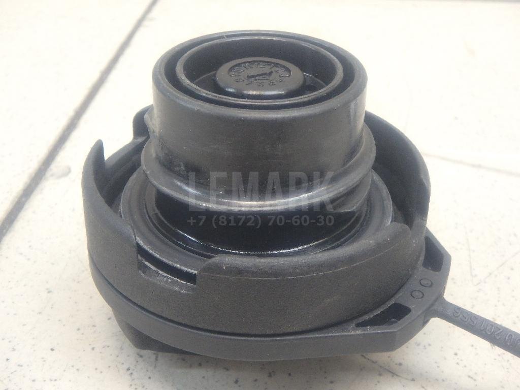 Крышка топливного бака