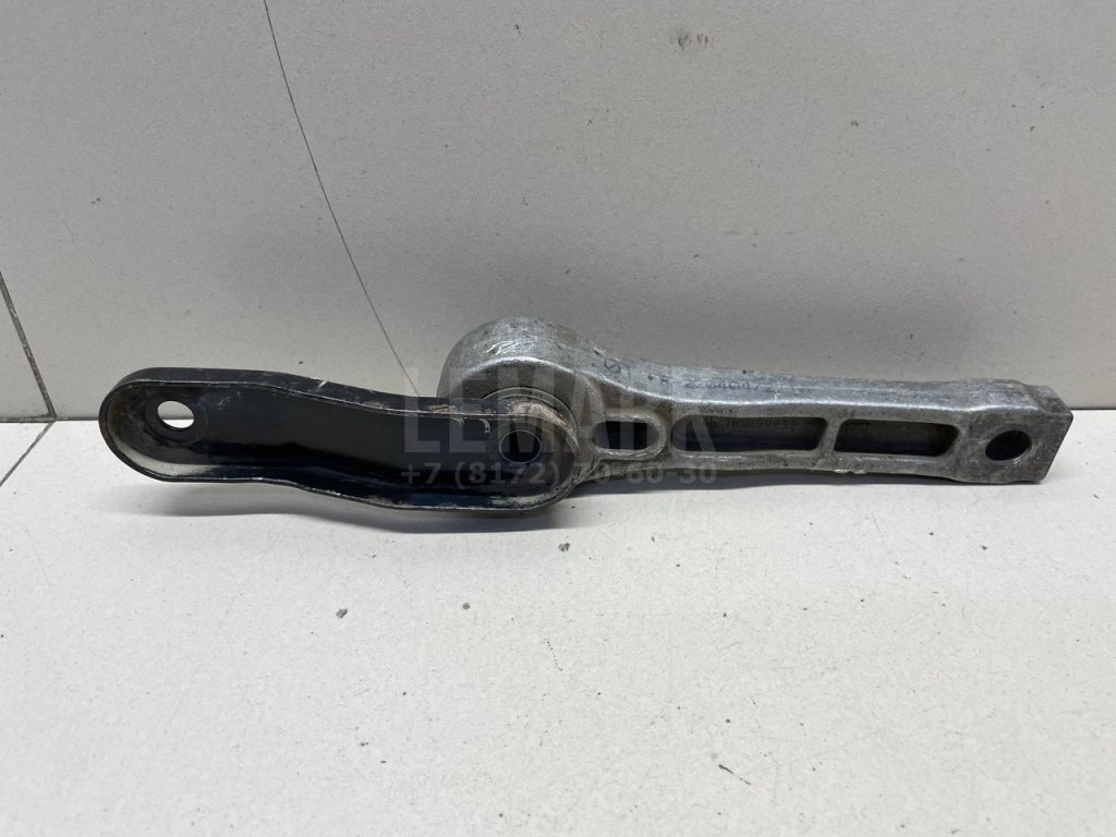 Опора двигателя задняя