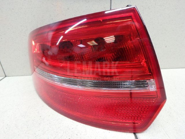 Фонарь задний наружный левый