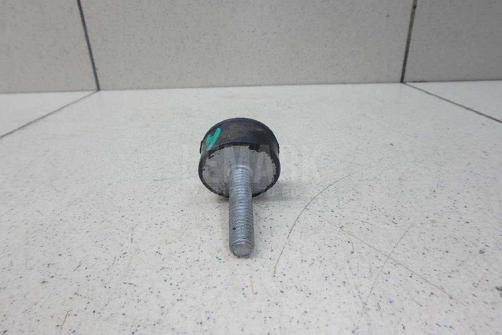 Болт впускного коллектора