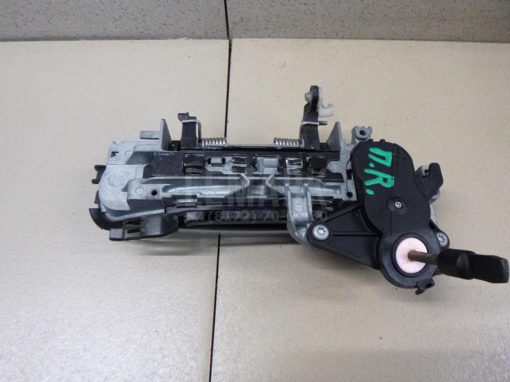 Ручка двери передней наружная правая