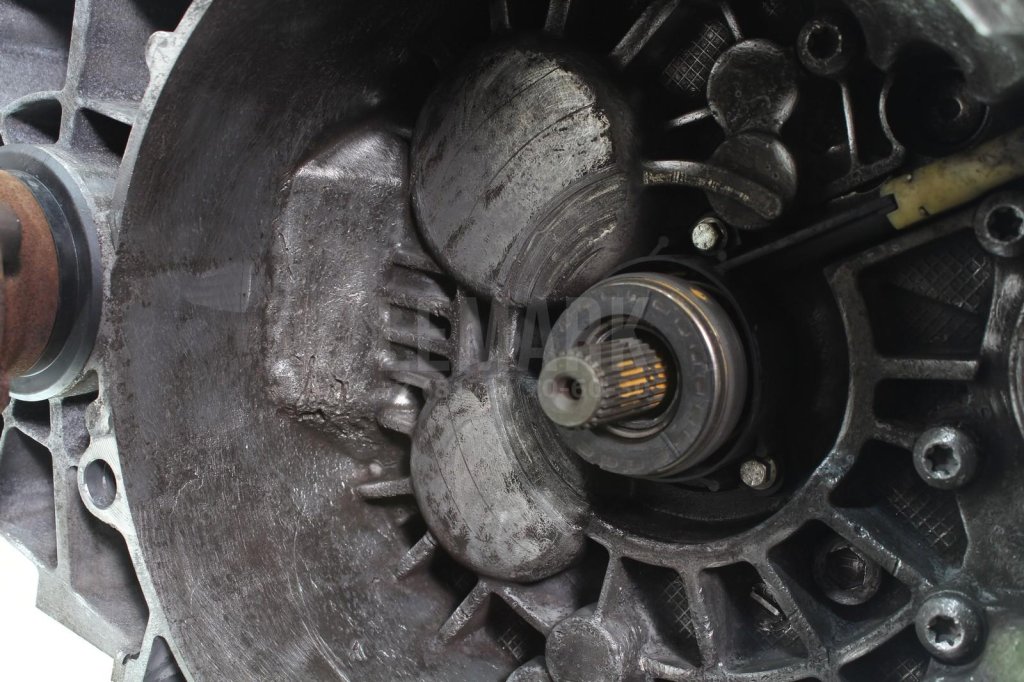 МКПП (механическая коробка переключения передач)